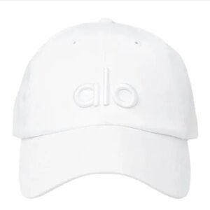 ALO Yoga women’s White Cap
